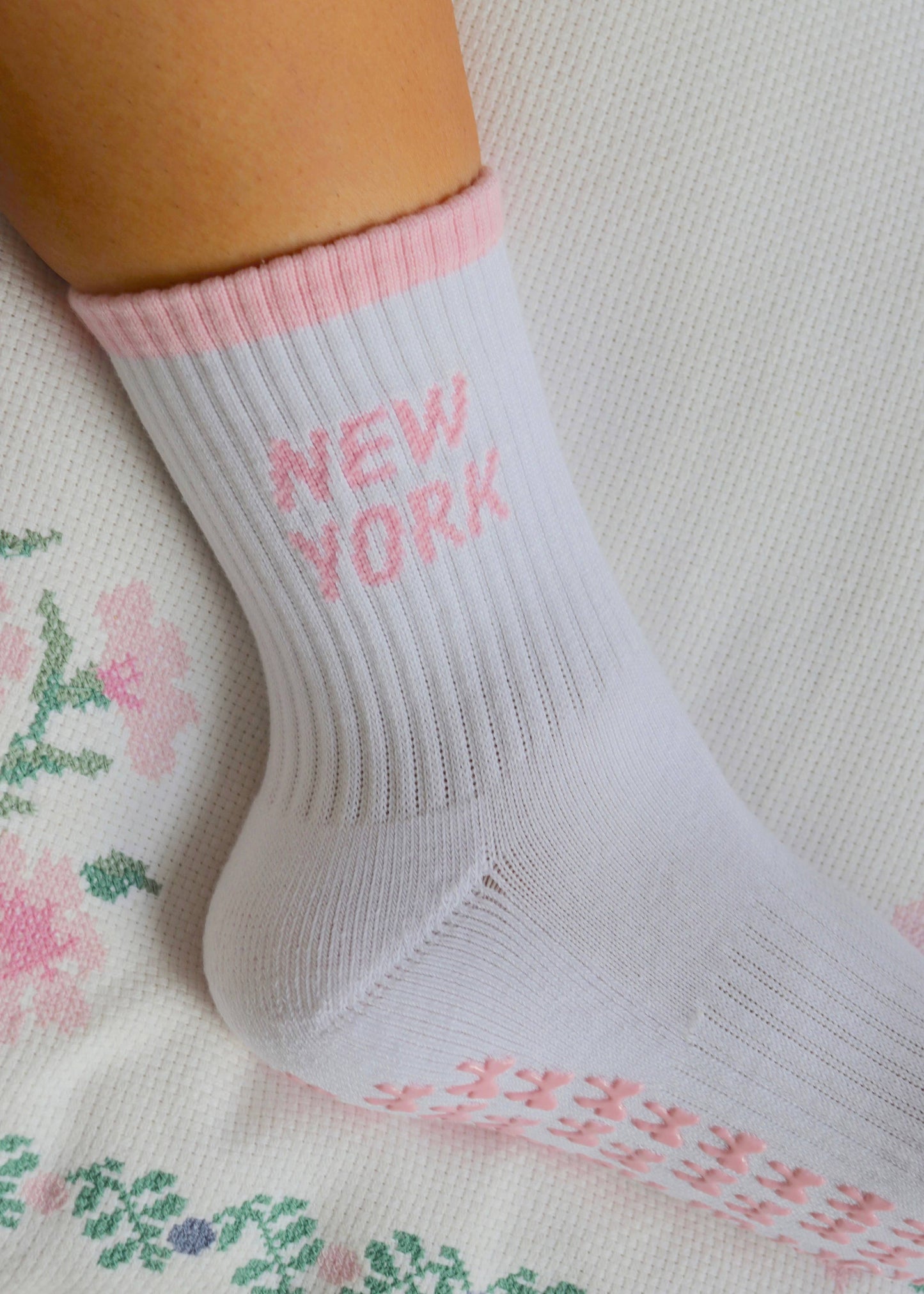 New York Pink Bow Grip Socks