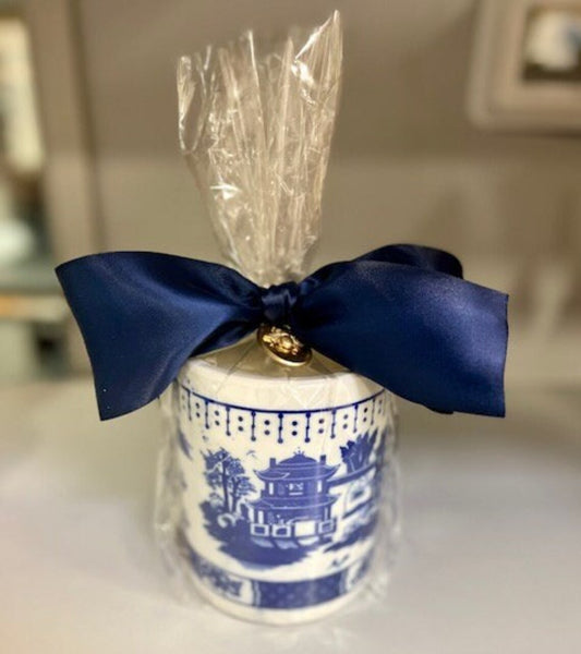 Blue Willow Chinoiserie Blue Willow Candle 5"x 4"