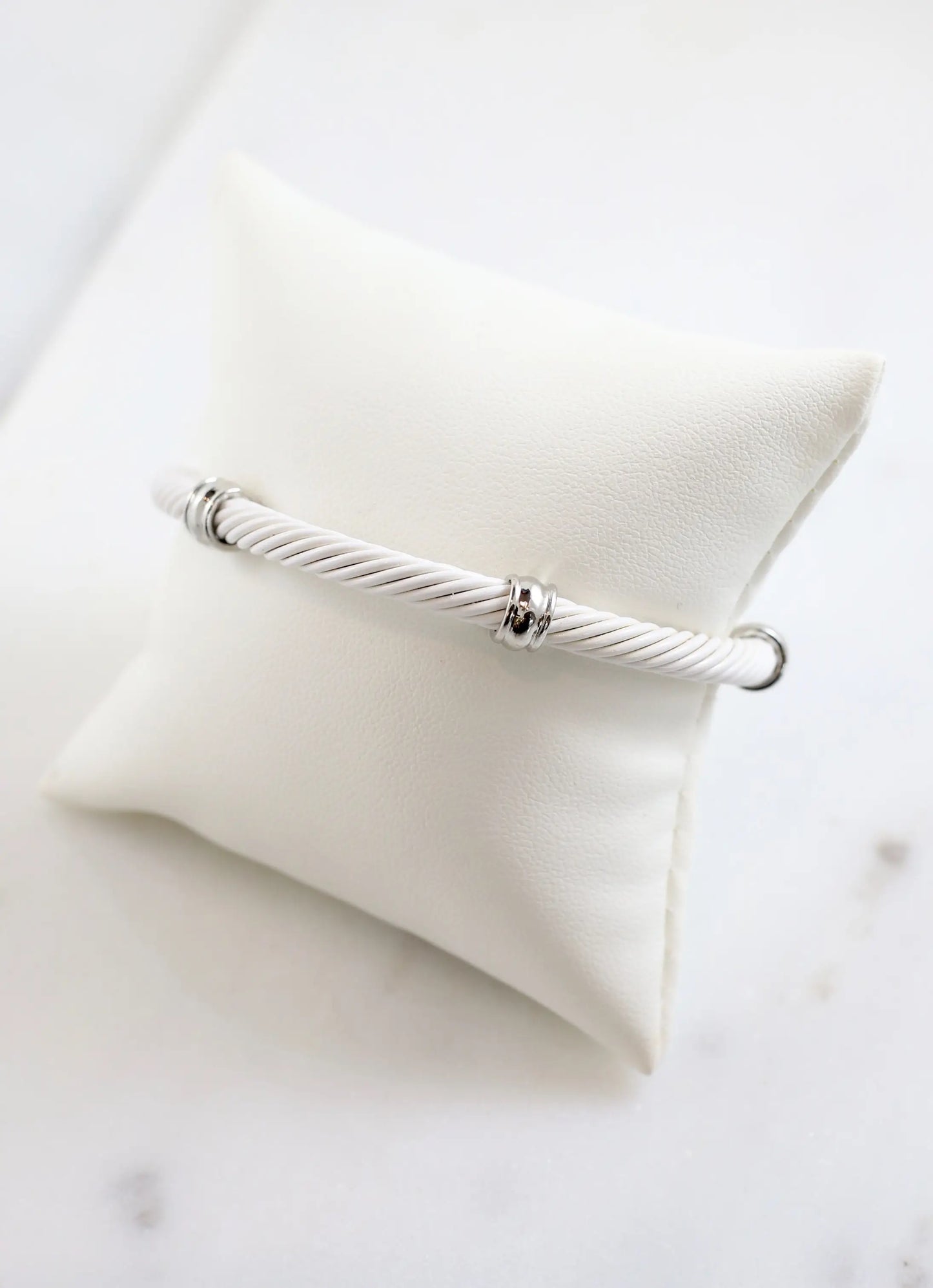 Abbottsford Stretch Cable Bracelet White