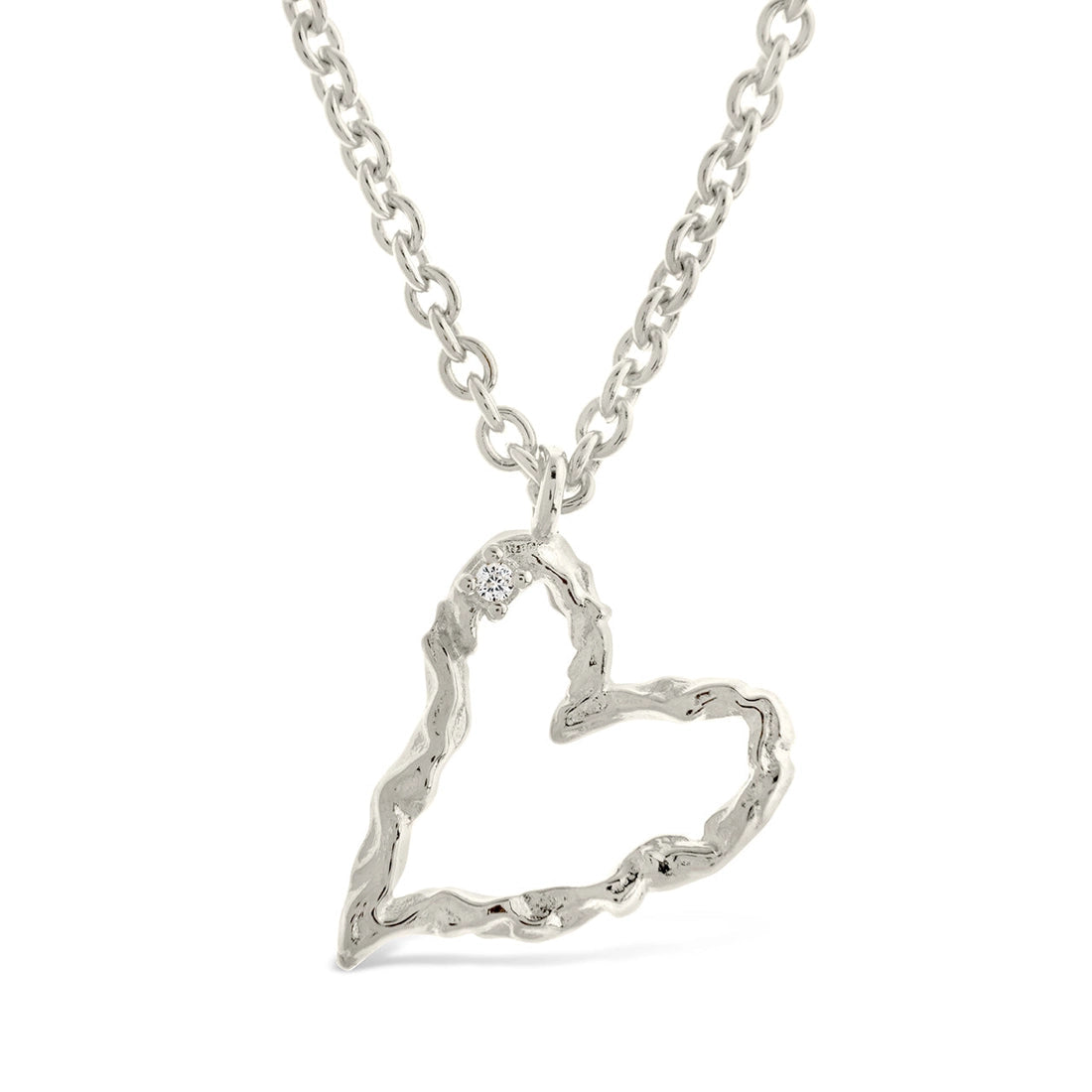 Amia Heart Pendant Necklace
