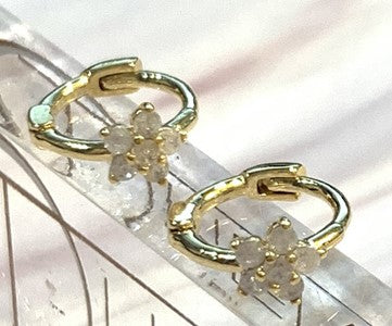 Aria baby hoop Earrings, Gold