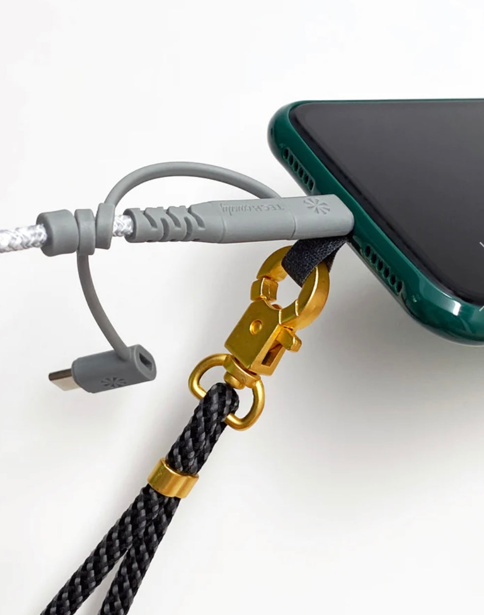 THE HOOKUP UNIVERSAL PHONE LANYARD : WHITE - Cell Phone Accessory