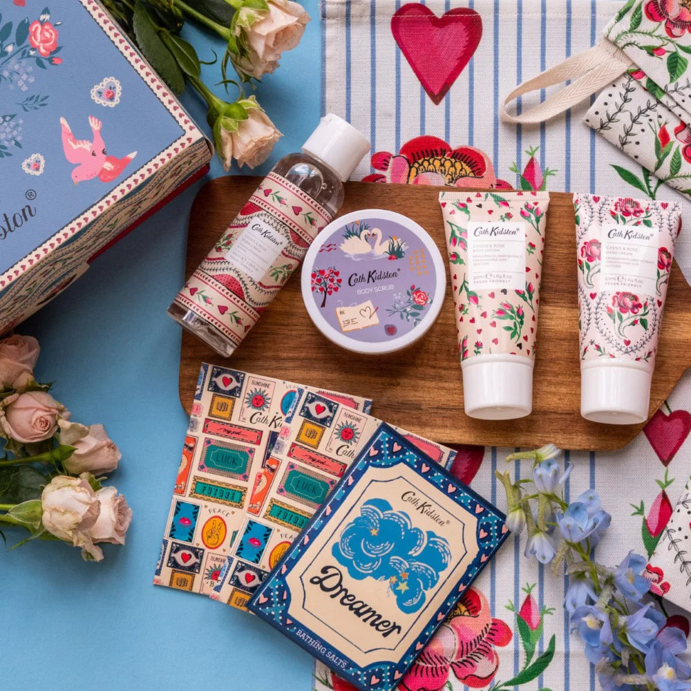 Cath Kidston Keep Kind Pamper Hamper Set - Cream/Lotion, Bubble Bath, Body Scrub