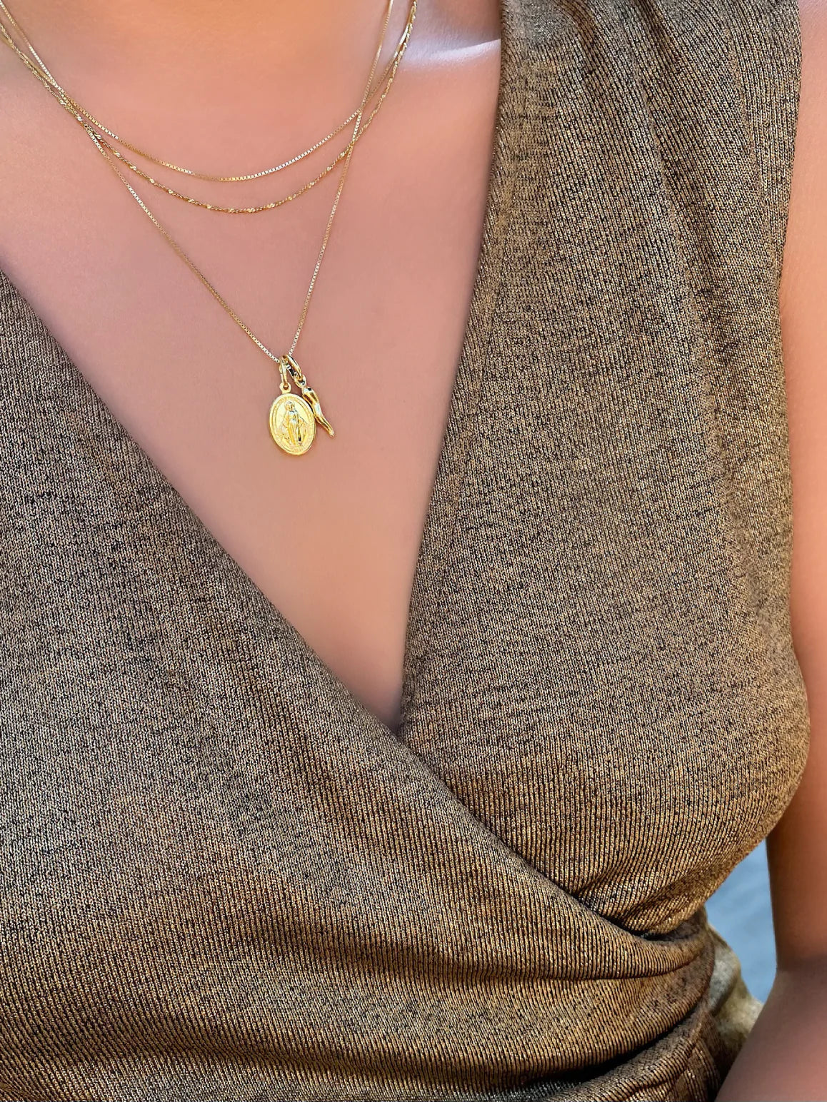 Cosenza Cornicello and Madonna 17" Necklace
