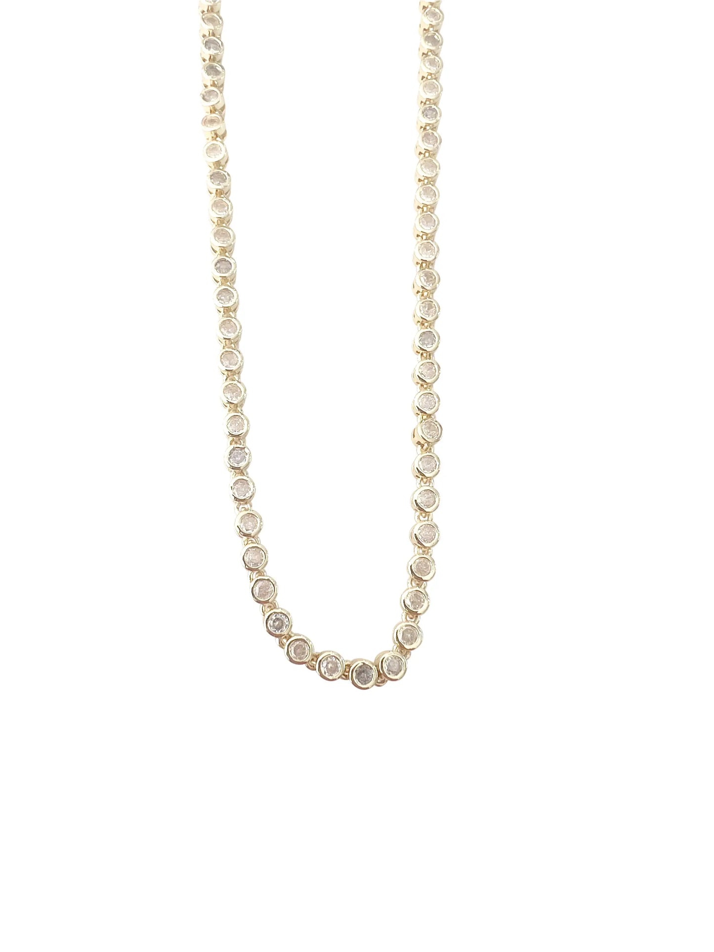 Dana Necklace in Clear