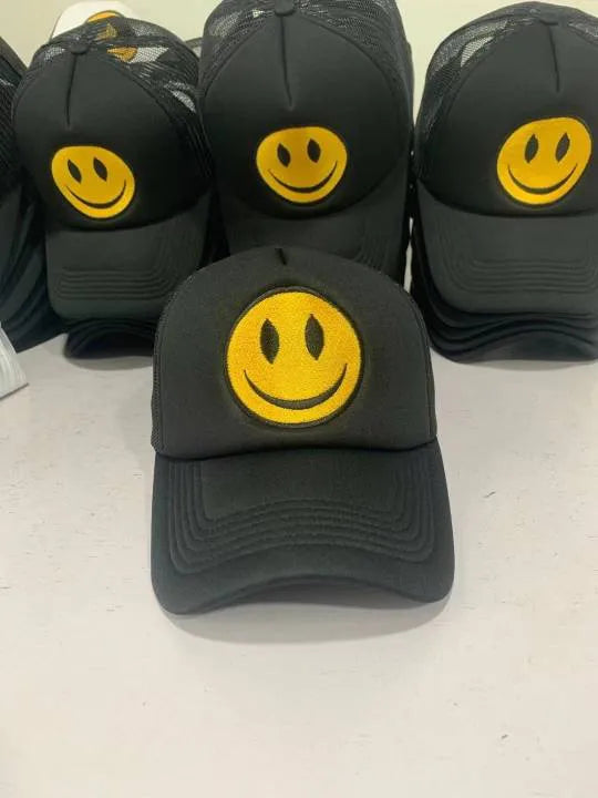 EISLEY SMILE TRUCKER HAT SOLID BLACK