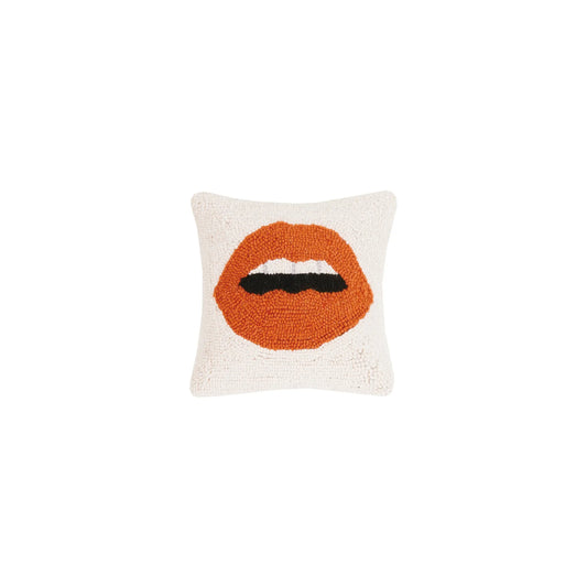 Free Speech Min 3 Hook Pillow
