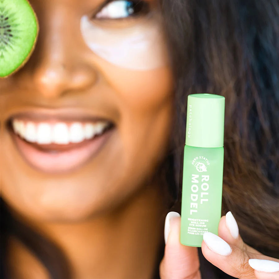 Hero Status Roll Model Brightening Roll-On Eye Serum Kit