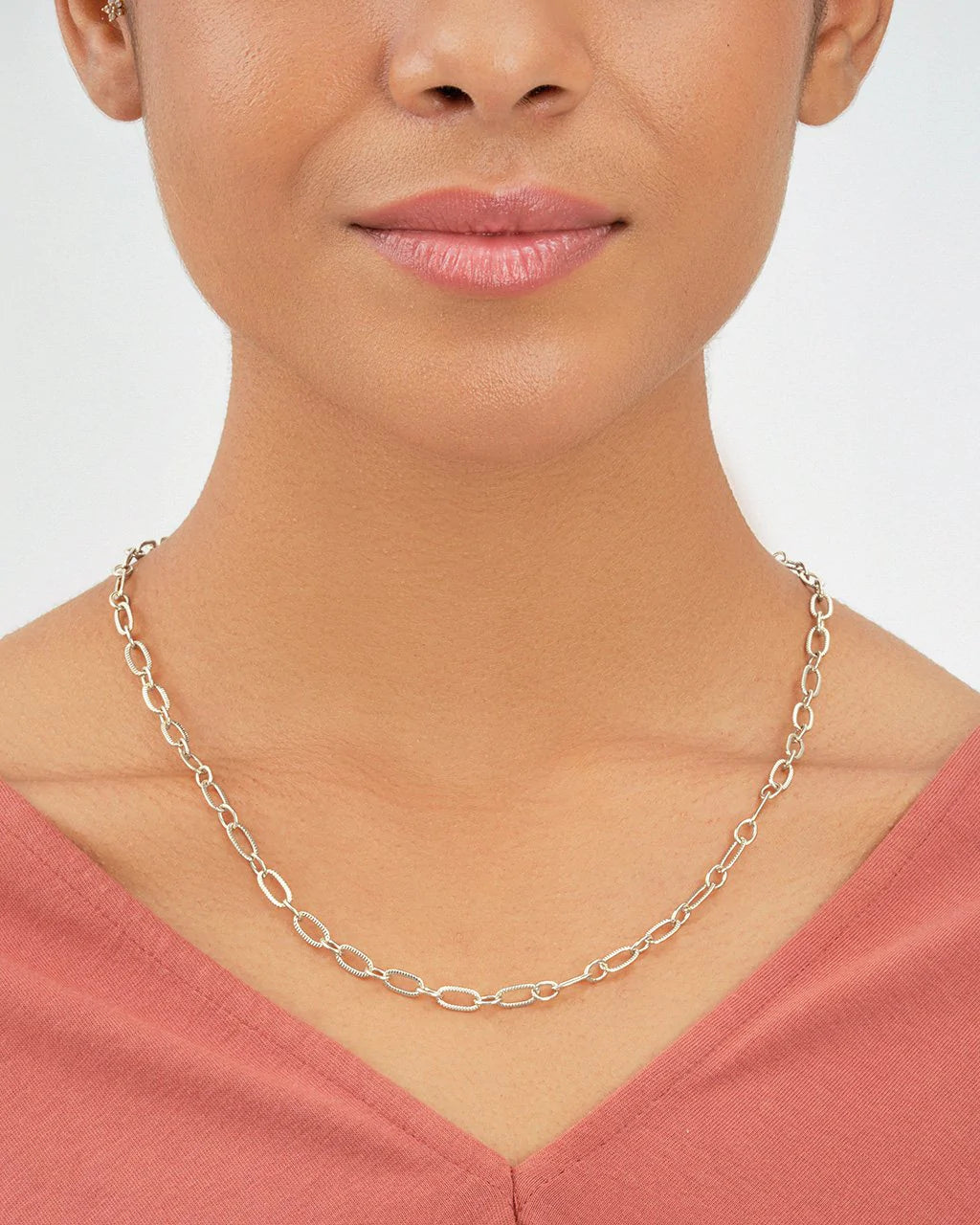 Textured Oval Link Chain Necklace