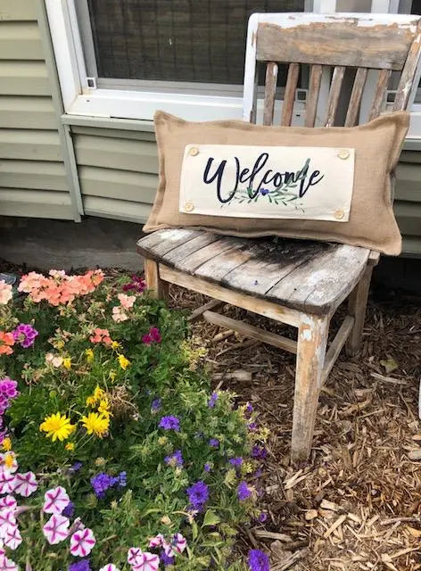 Welcome Pillow Panel