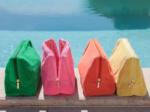 Sol Zip Pouch in Green or Pink