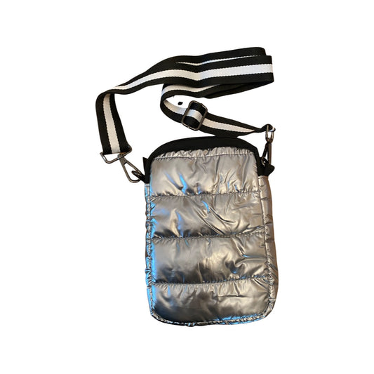 The Jordyn Puffer Camera in Silver Metallic