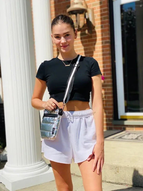 The Jordyn Puffer Camera in Silver Metallic