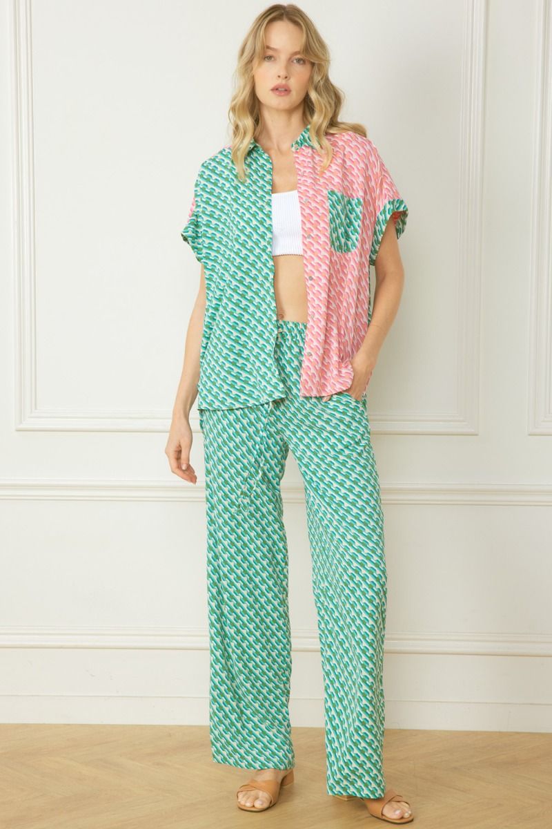 Lightweight Print Pants in Green