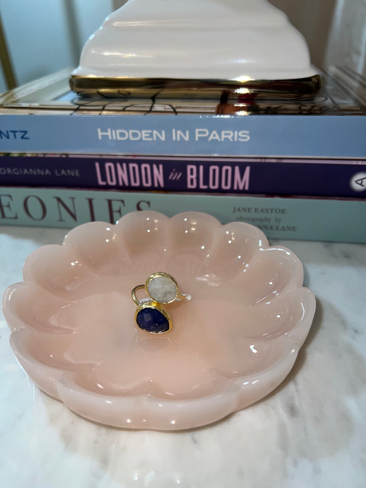 Gold adjustable ring with 2 color stones