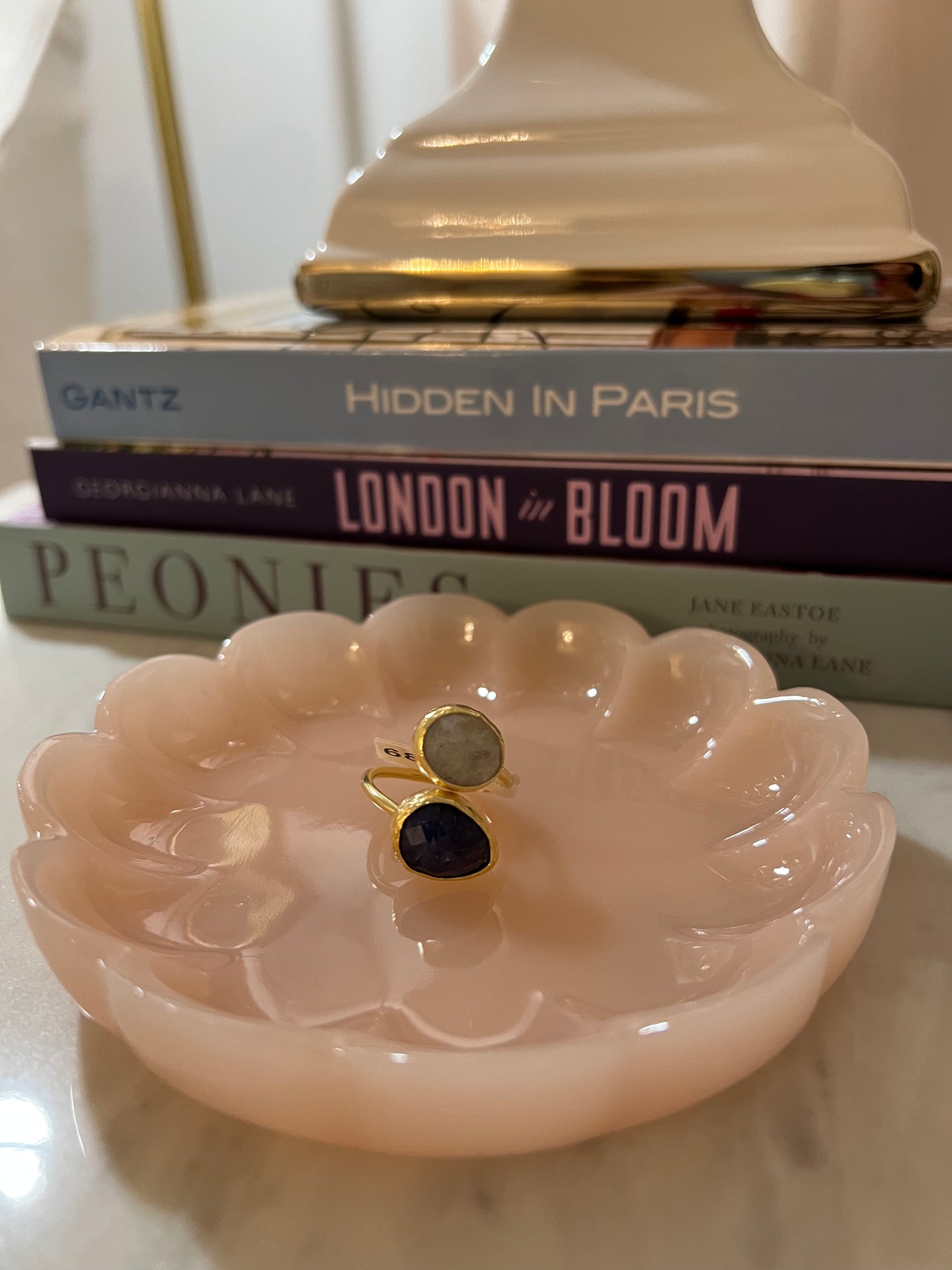 Gold adjustable ring with 2 color stones